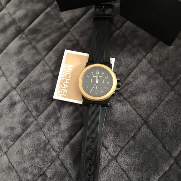 SOLD - Picture 3 of 10